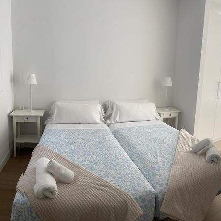 Apartaments Plaza Principe Viana パンプローナ エクステリア 写真