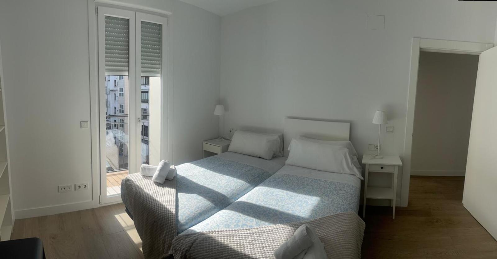Apartaments Plaza Principe Viana パンプローナ エクステリア 写真