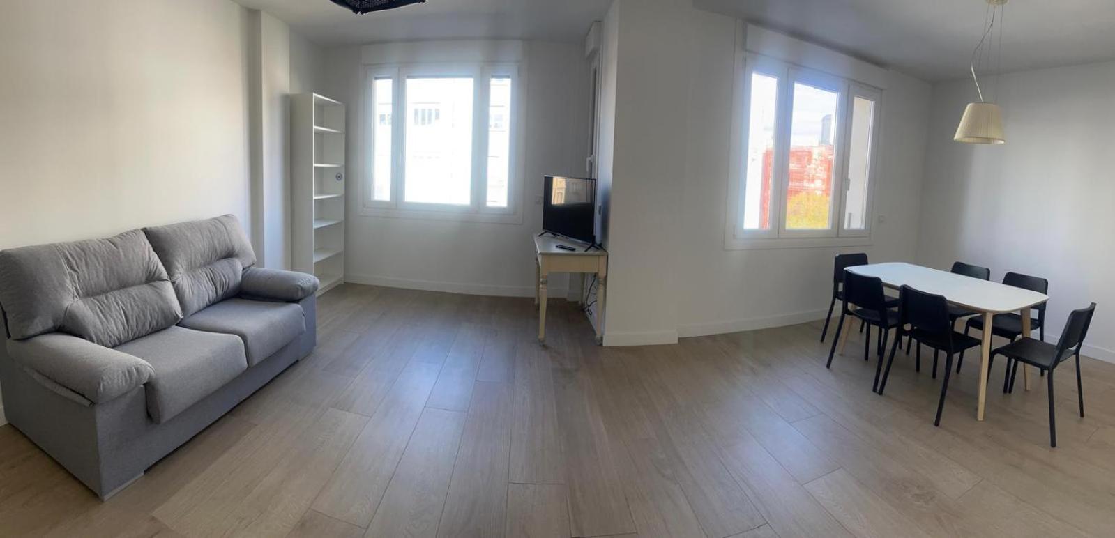 Apartaments Plaza Principe Viana パンプローナ エクステリア 写真