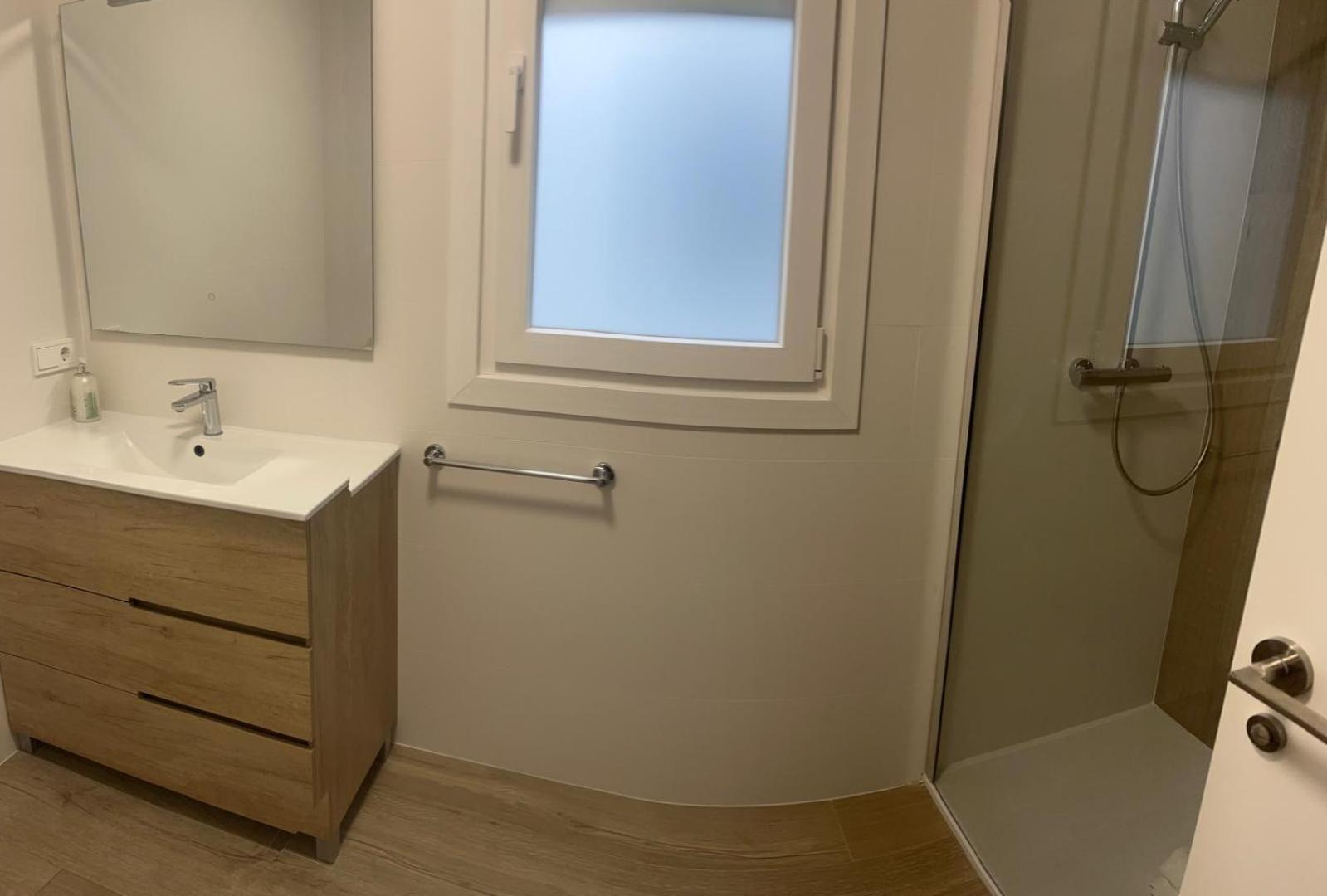 Apartaments Plaza Principe Viana パンプローナ エクステリア 写真